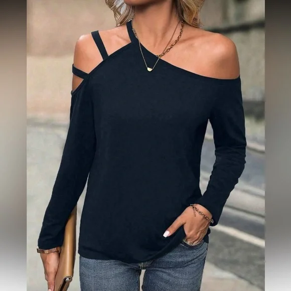Women's Cutout Top